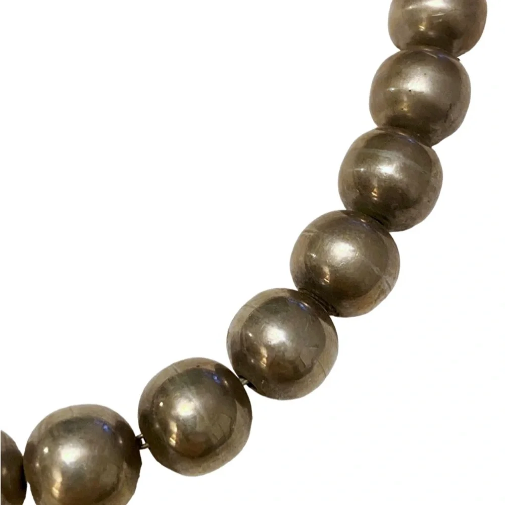 Vintage Heavy Sterling Silver Ball bead Necklace Mexico Navajo Pearls - Picture 2 of 5